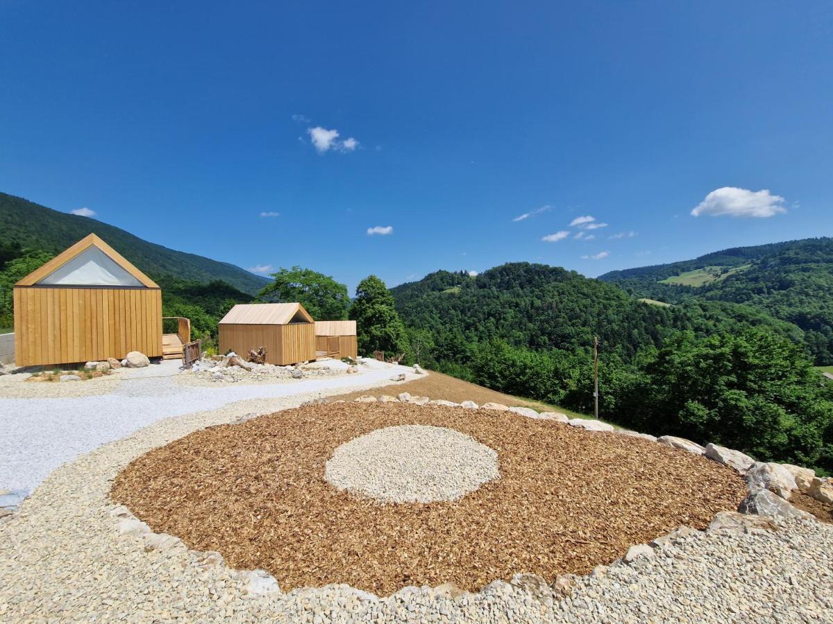 Hotel Golife Center Glamping Laze v Tuhinju Exterior foto