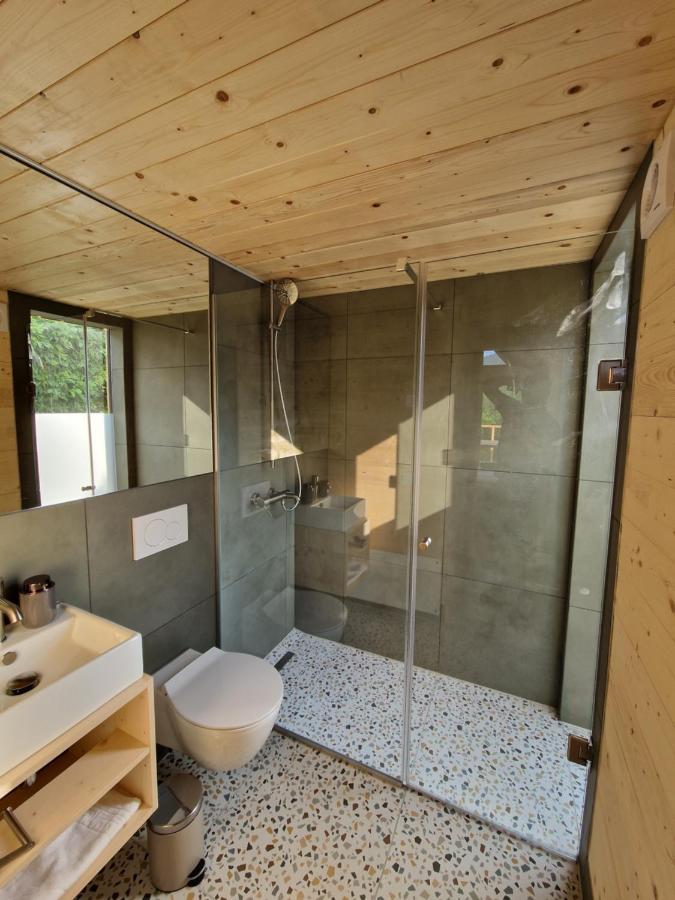Hotel Golife Center Glamping Laze v Tuhinju Exterior foto